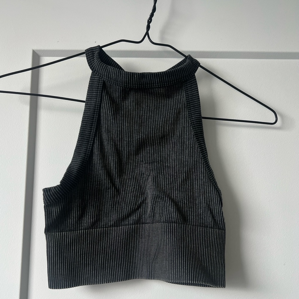 GLASSONS Black Ribbed Halter Crop Top